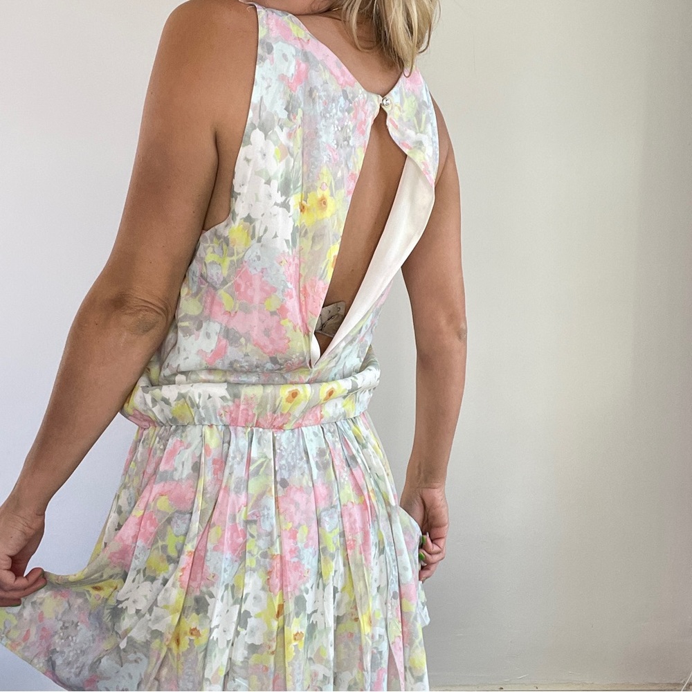 Alice & Olivia Grey, Pastel Pink & Yellow Floral Dress - Picture 2 of 9